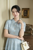 Đầm xòe họa tiết tay ngắn cổ biến kiểu