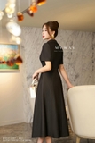 Đầm xòe cổ vest ngắn tay kèm đai lưng