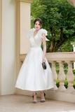 Đầm xoè xếp ly đính hoa 3D
