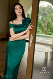 Đầm lụa ôm dự liệc đính hoa 3D