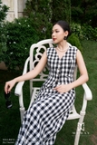 Chân váy chữ A họa tiết kẻ caro