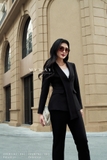 Áo vest kiểu cổ V có vạt