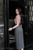 Chân váy ôm xẻ khuy bọc
