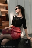 Áo kiểu ôm dáng cổ thuyền
