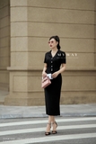 Chân váy ôm midi xẻ tà