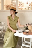 Đầm xòe dáng cổ biến kiểu dài qua bắp
