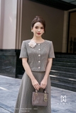 Chân váy xòe cạp cao họa tiết kẻ
