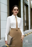 Chân váy ôm vừa có xẻ sau