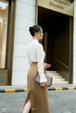 Chân váy ôm vừa có xẻ sau
