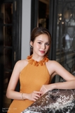 Đầm xòe dáng cổ yếm hoa 3D