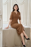 Đầm ôm vừa dáng cổ biến kiểu