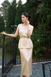 Chân váy lụa trơn ôm nhẹ