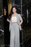 Áo vest suông cổ 2 ve