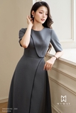 Đầm xòe dáng cổ tròn dài qua bắp