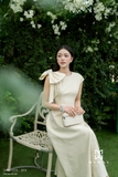 Đầm xòe dáng cổ tròn phối đính nơ