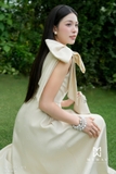 Đầm xòe dáng cổ tròn phối đính nơ