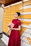 Đầm xòe dự tiệc tay cape