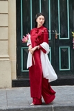 Áo dài dáng suông vừa phối cổ tàu