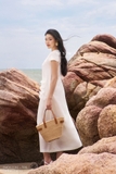 Đầm suông ngắn tay đính hoa tơ