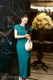 Chân váy A cotton cạp cao có xẻ sau