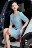 Chân váy chữ A dài trên gối
