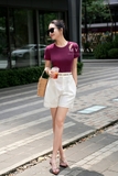Áo cotton cổ tròn cut-out ôm vừa dài ngang mông