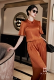 Quần lụa ống suông xếp ly eo