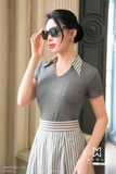 Áo cotton ôm vừa dáng cổ biến kiểu