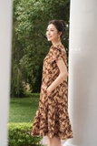 Đầm suông cổ tròn tay ngắn dài qua gối