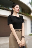 Chân váy xòe dáng xếp ly phối túi cơi