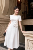 Đầm xòe tay ngắn đính hoa eo