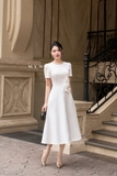 Đầm xòe tay ngắn đính hoa eo