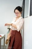 Áo sơ mi suông cổ biến kiểu tay lỡ