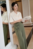 (2 màu) Quần suông khóa sau dài trên mắt cá điểm nhấn đai hoa
