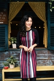 Áo dài cách tân kẻ sọc