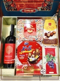 QÙA TẾT 2025
