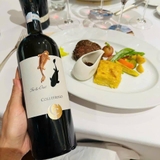 Rượu vang In & Out Collefrisio CF (Vang Cá chép vàng)