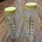 Bình trữ sữa Medela 250ml