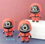 mo-hinh-squid-game-nhua