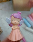 cong-chua-canh-tien-mau-trang-vay-hong