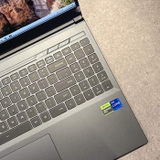 Acer Shadow 16 - Bàn phím phải