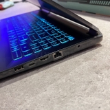 MSI Cyborg 15 - Cổng kết nối phải