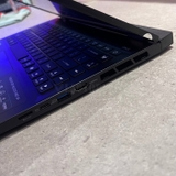 Acer Predator Helios Neo 14 - Cổng kết nối phải