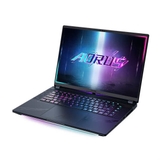 Aorus Master 16 - cổng kết nối phải