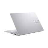 Asus Vivobook Pro 15 OLED K6602 - tản nhiệt trái