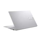 Asus Vivobook Pro 15 OLED K6502 - tản nhiệt trái