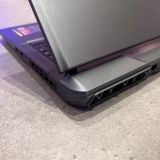 MSI Vector 16 HX AI - Tản nhiệt phải