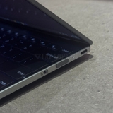 Thinkbook X AI G2 - Cổng kết nối phải