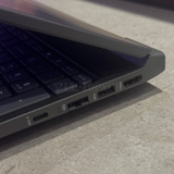 HP Victus 15 - Cổng kết nối phải