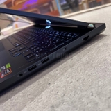 Legion 5 R7000P - Cổng kết nối phải